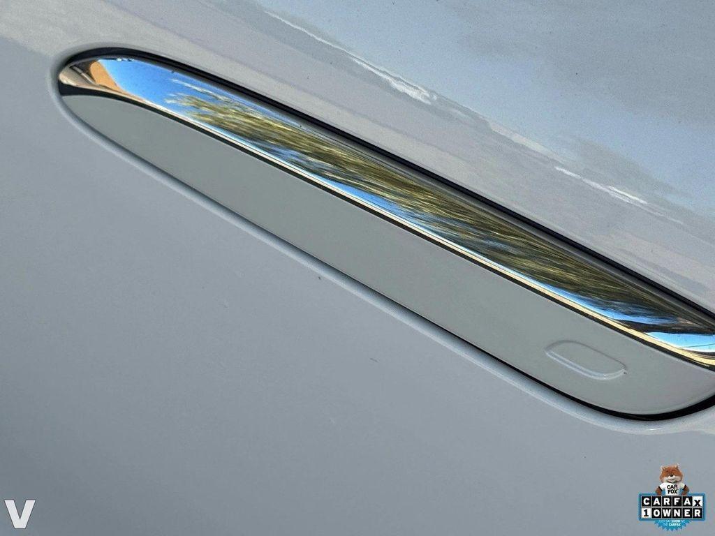 used 2025 Mercedes-Benz AMG SL 55 car, priced at $143,433