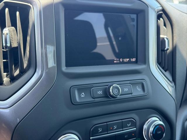 new 2025 GMC Sierra 2500 car, priced at $46,628