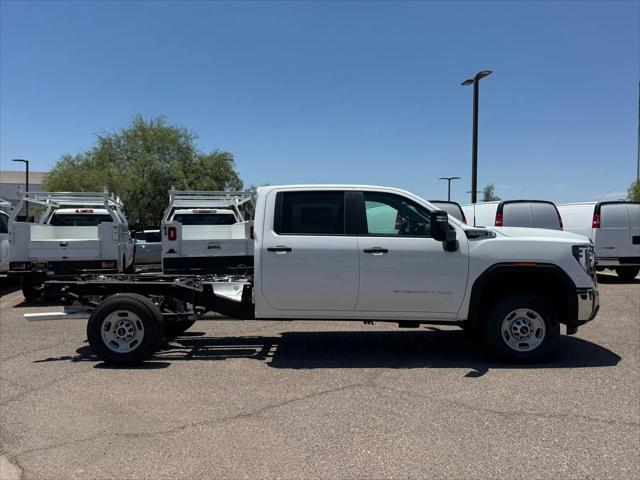 new 2025 GMC Sierra 2500 car, priced at $46,628