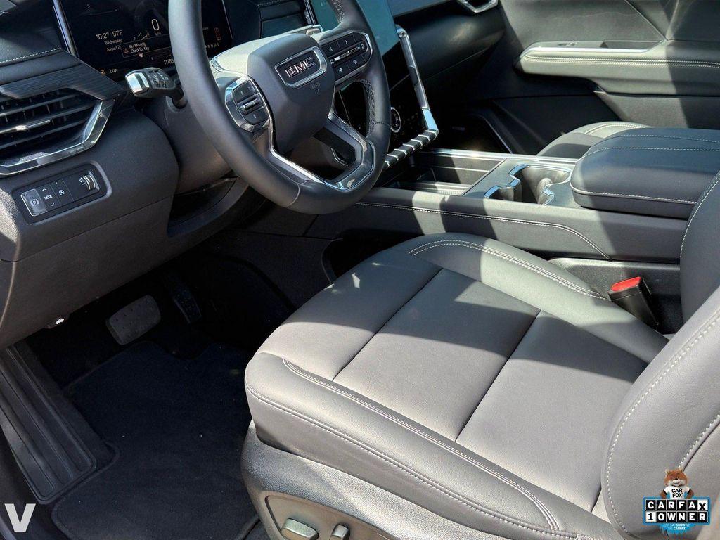 used 2024 GMC Acadia car, priced at $37,165