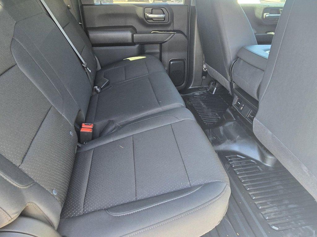 new 2025 GMC Sierra 2500 car, priced at $46,628