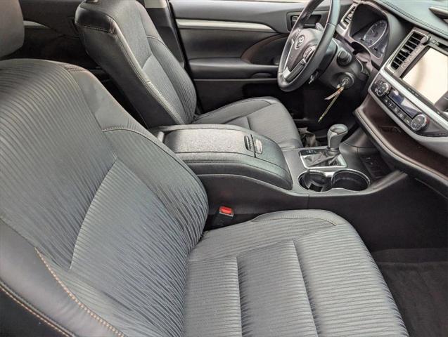 used 2019 Toyota Highlander car, priced at $28,310