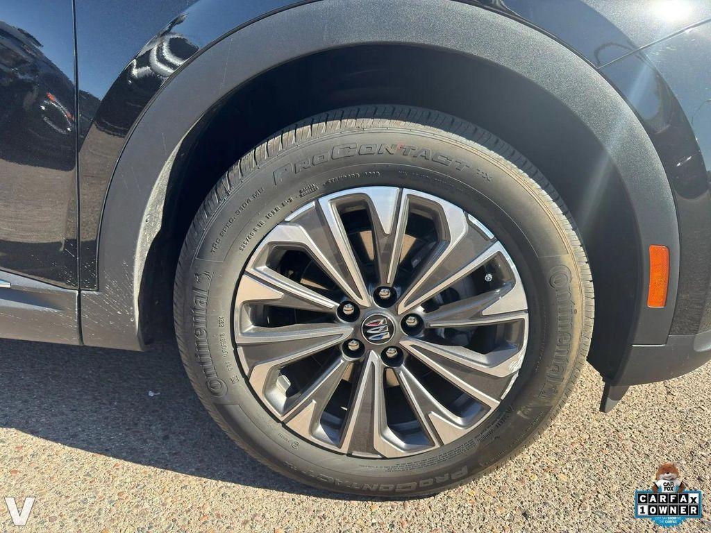 used 2024 Buick Envision car, priced at $26,737