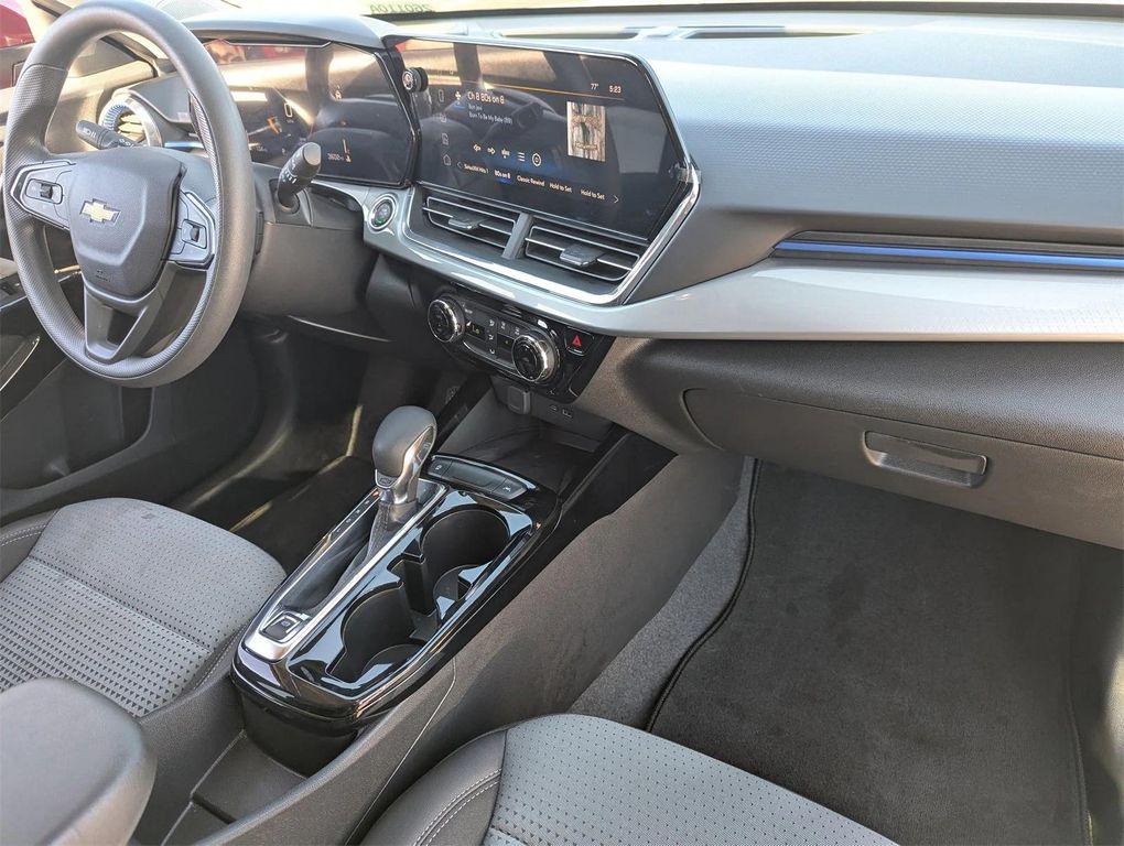 used 2025 Chevrolet Trax car, priced at $21,326