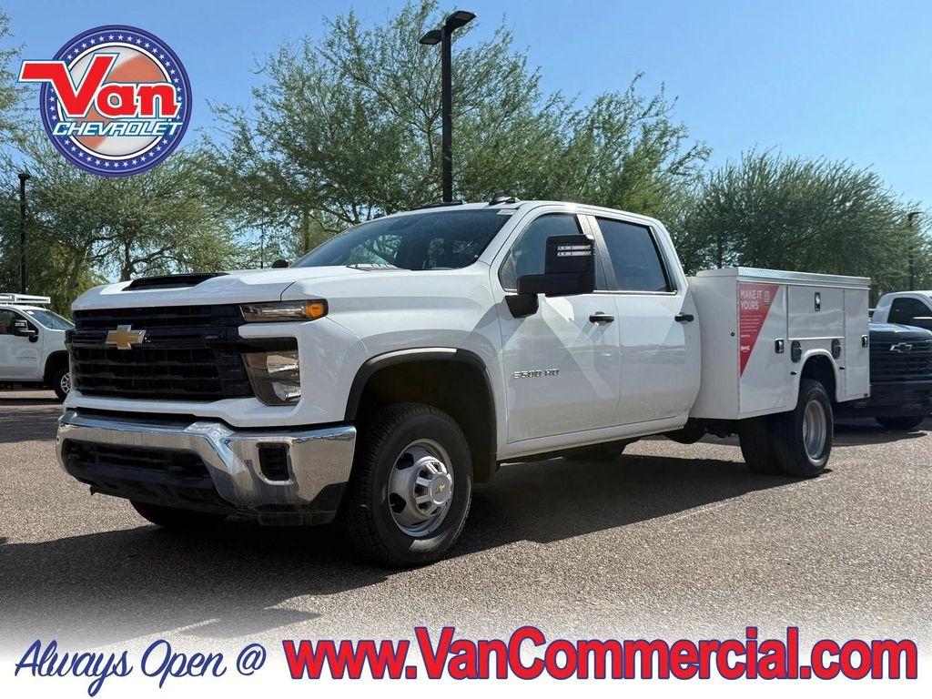 new 2024 Chevrolet Silverado 3500 car, priced at $51,903