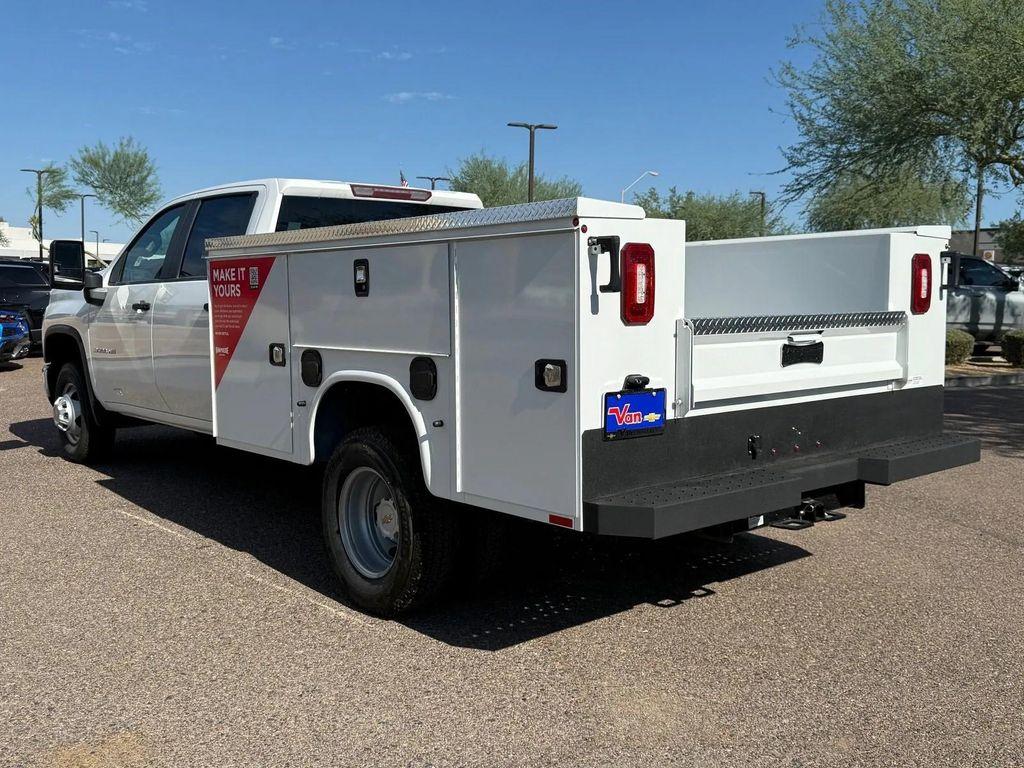 new 2024 Chevrolet Silverado 3500 car, priced at $51,903