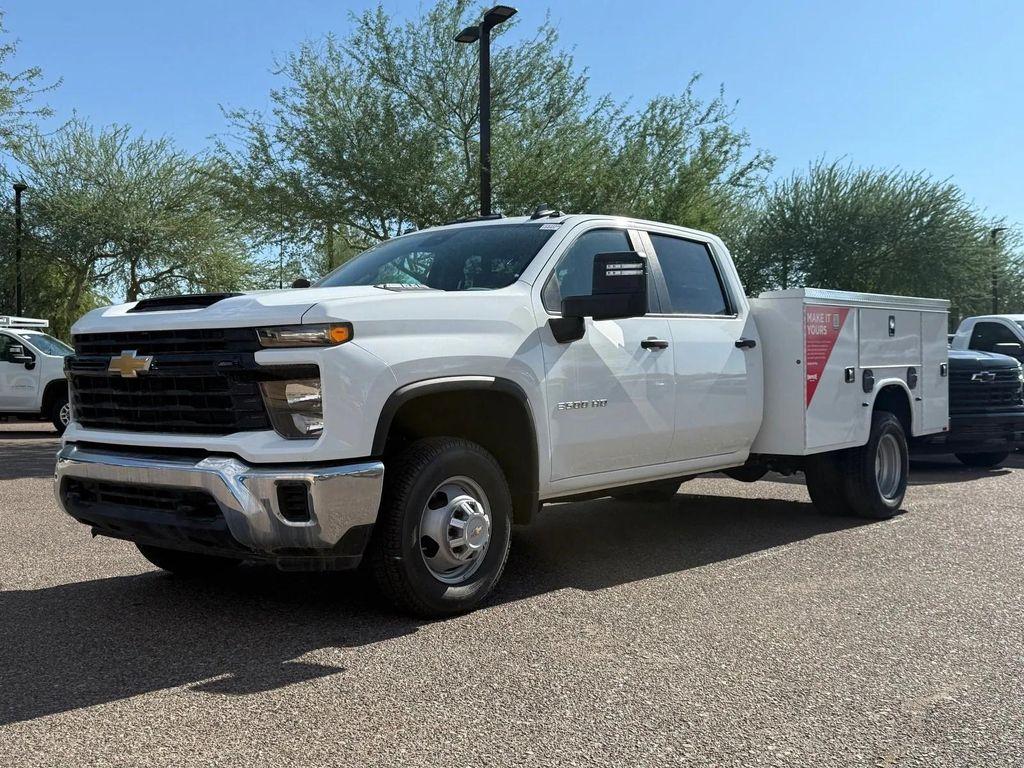 new 2024 Chevrolet Silverado 3500 car, priced at $51,903