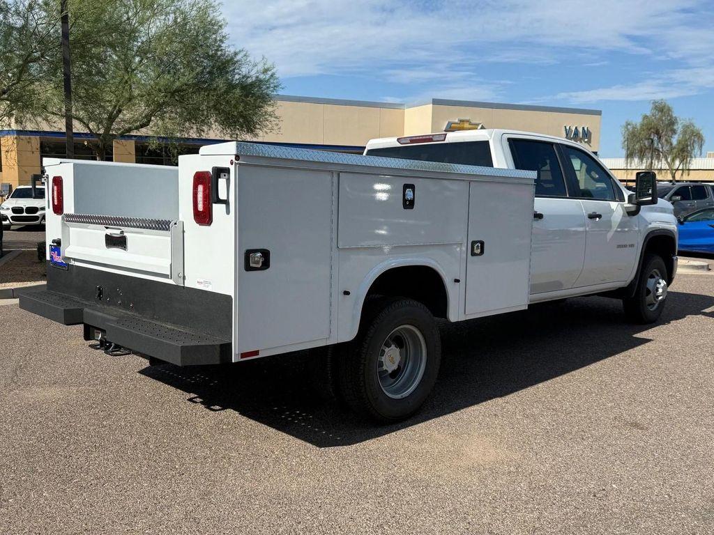 new 2024 Chevrolet Silverado 3500 car, priced at $51,903