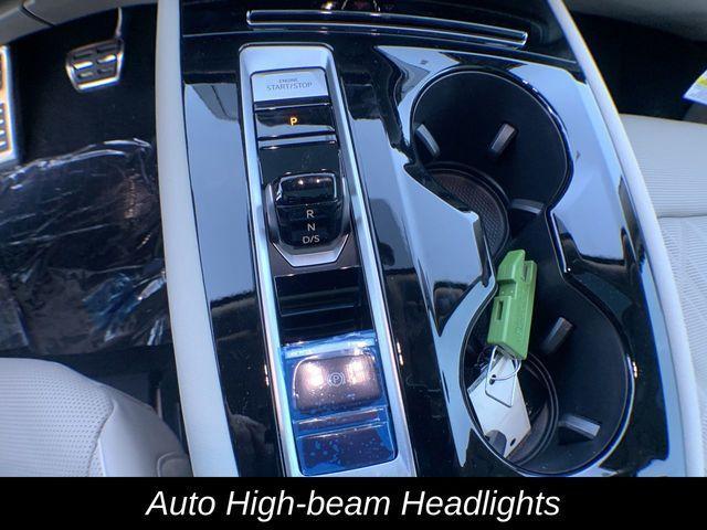 new 2025 Volkswagen Atlas car, priced at $54,264