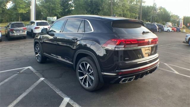 new 2024 Volkswagen Atlas Cross Sport car, priced at $49,277