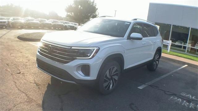 new 2024 Volkswagen Atlas car, priced at $47,725