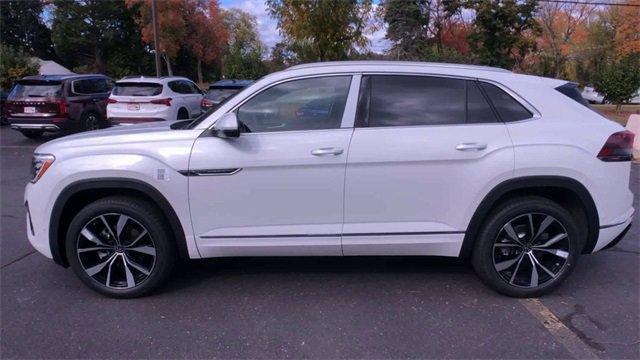 new 2024 Volkswagen Atlas Cross Sport car, priced at $49,655