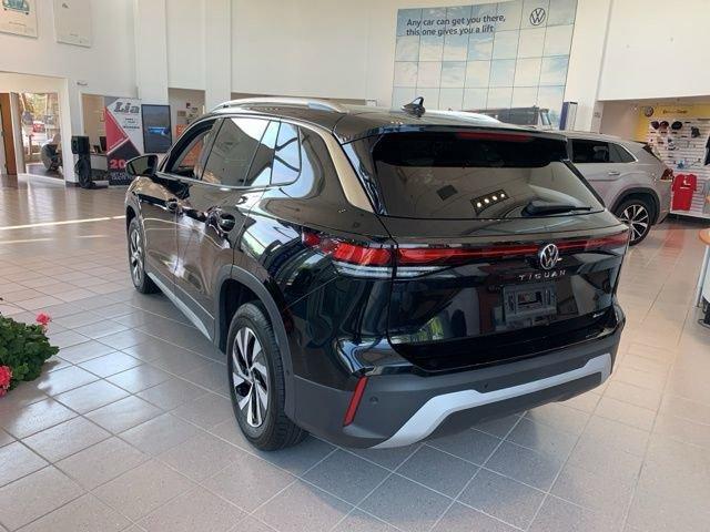 new 2025 Volkswagen Tiguan car, priced at $31,981