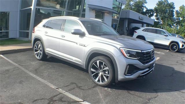 new 2024 Volkswagen Atlas Cross Sport car, priced at $52,777