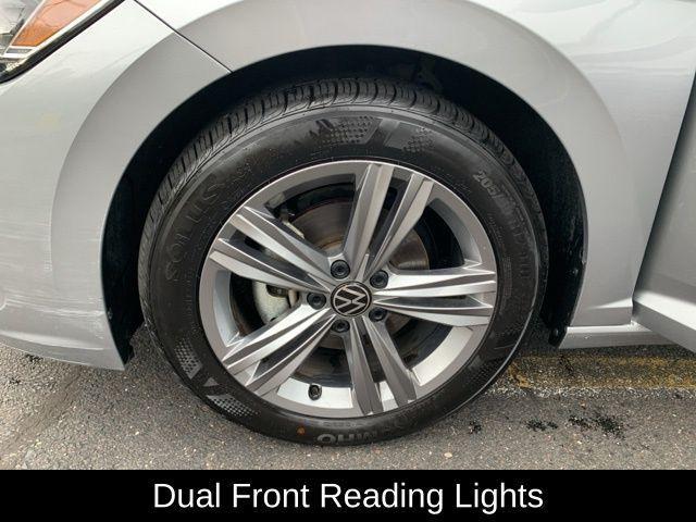 used 2024 Volkswagen Jetta car, priced at $18,999