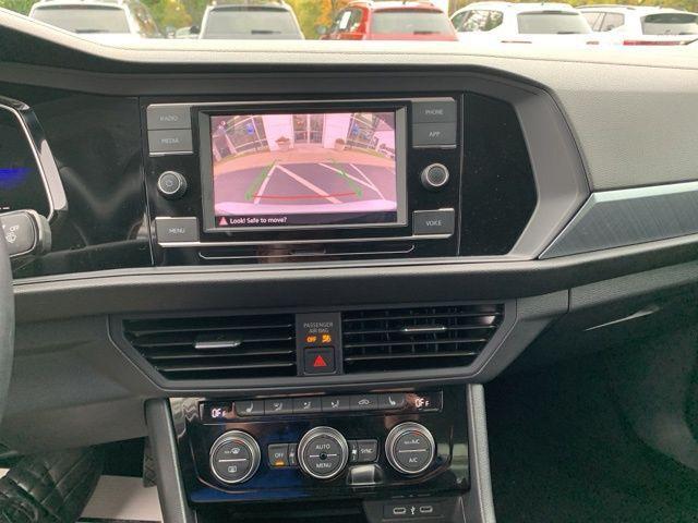 used 2024 Volkswagen Jetta car, priced at $18,999