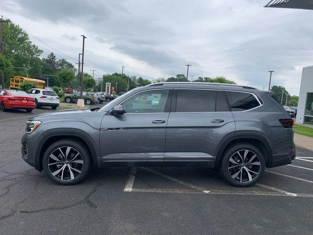 new 2025 Volkswagen Atlas car, priced at $51,465