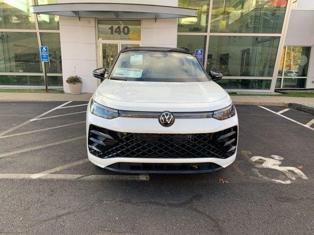 new 2026 Volkswagen Tiguan car, priced at $40,756