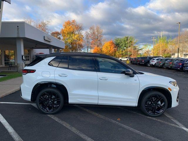 new 2026 Volkswagen Tiguan car, priced at $40,756