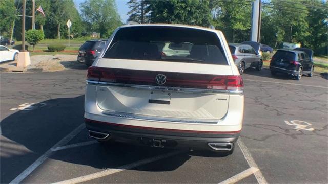 new 2024 Volkswagen Atlas car, priced at $50,179