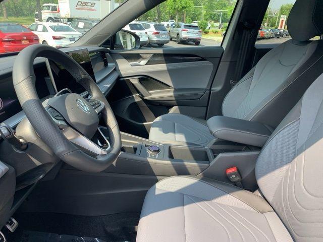 new 2025 Volkswagen Tiguan car, priced at $38,116