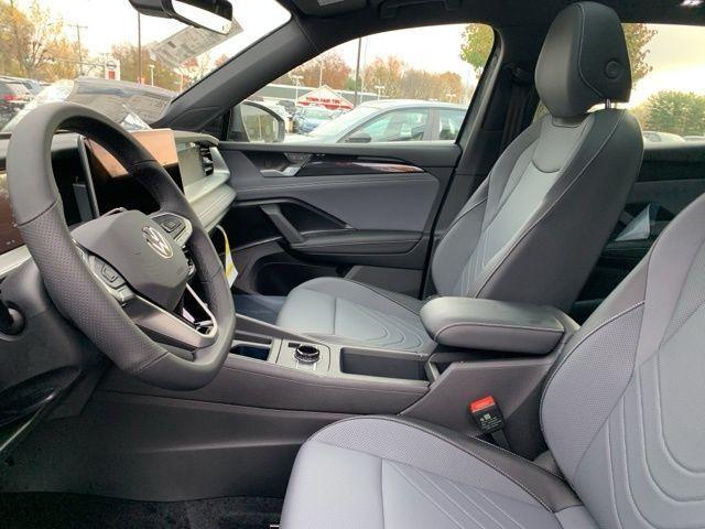 new 2026 Volkswagen Tiguan car, priced at $40,171