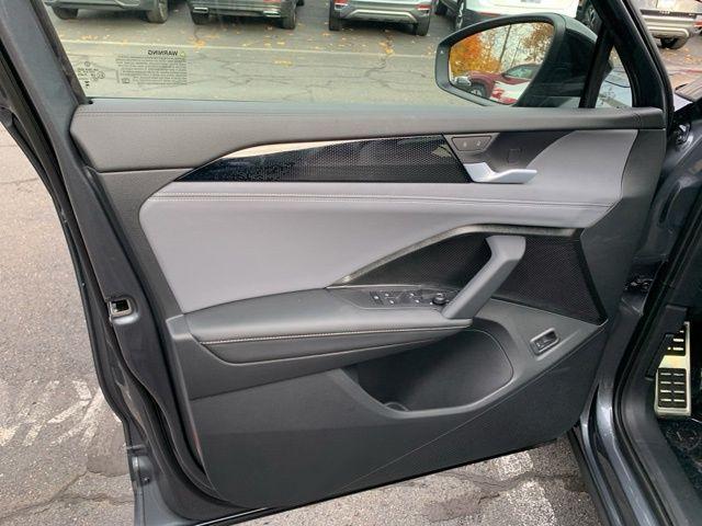 new 2026 Volkswagen Tiguan car, priced at $40,171