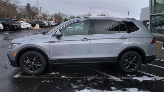 new 2024 Volkswagen Tiguan car, priced at $32,690