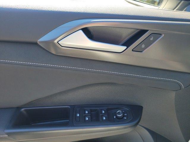 new 2025 Volkswagen Taos car, priced at $31,508