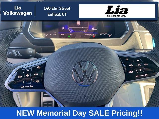 new 2024 Volkswagen Tiguan car, priced at $33,749
