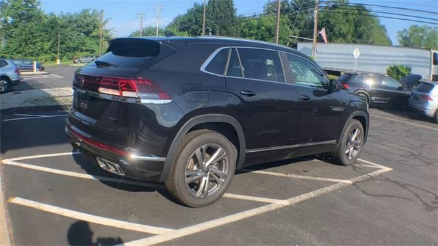 new 2024 Volkswagen Atlas Cross Sport car, priced at $44,724