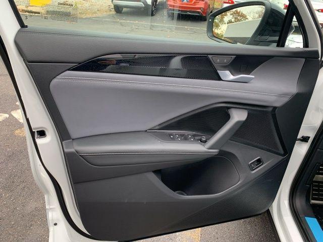 new 2026 Volkswagen Tiguan car, priced at $40,756