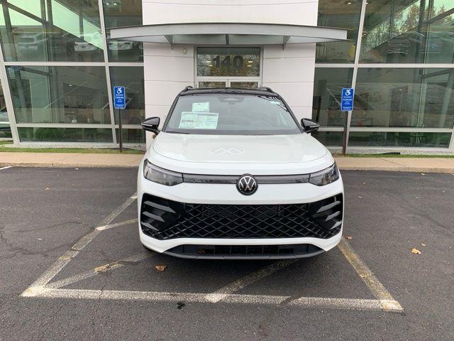 new 2026 Volkswagen Tiguan car, priced at $40,756