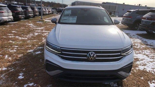 new 2024 Volkswagen Tiguan car, priced at $32,535