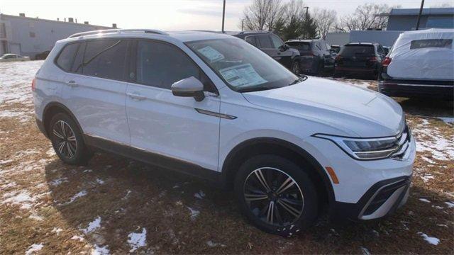 new 2024 Volkswagen Tiguan car, priced at $32,535