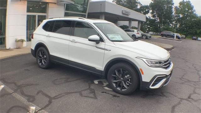 new 2024 Volkswagen Tiguan car, priced at $33,440