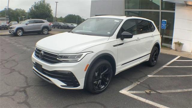 new 2024 Volkswagen Tiguan car, priced at $36,096