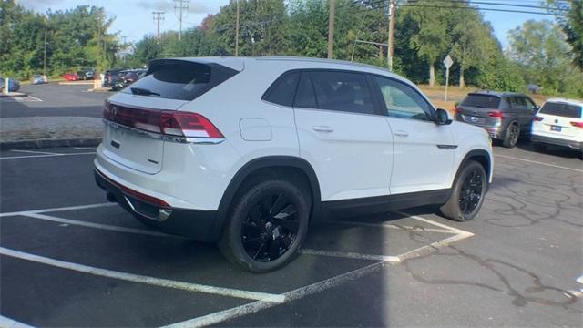 new 2024 Volkswagen Atlas Cross Sport car, priced at $42,723