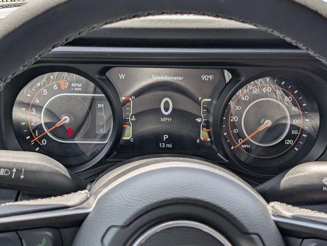 new 2025 Jeep Gladiator car, priced at $52,026