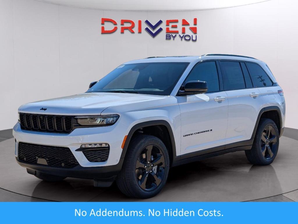 new 2025 Jeep Grand Cherokee car, priced at $43,893