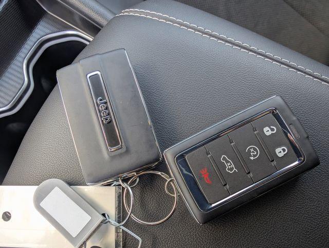 new 2025 Jeep Grand Cherokee L car, priced at $47,670