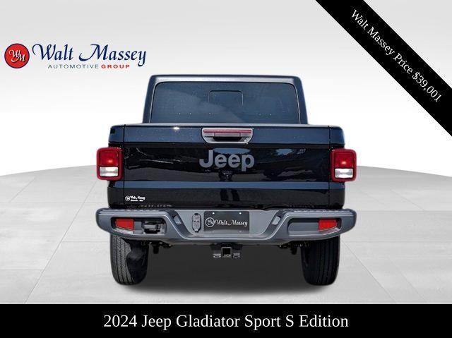 new 2024 Jeep Gladiator car, priced at $39,001