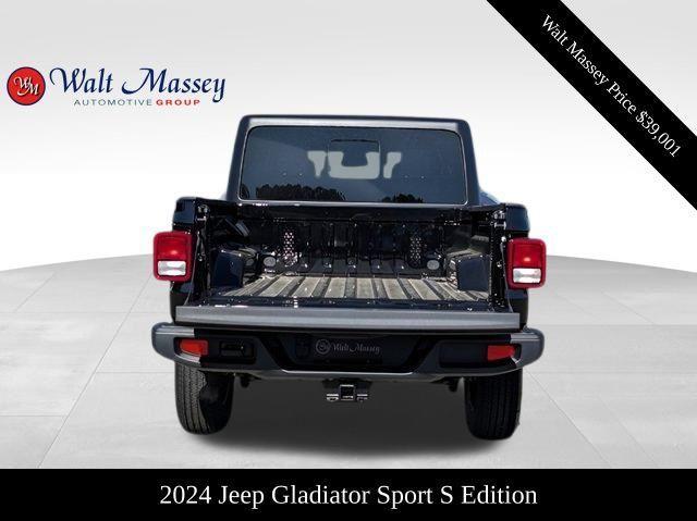 new 2024 Jeep Gladiator car, priced at $39,001