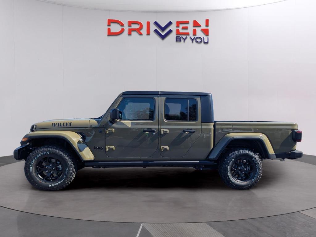 new 2025 Jeep Gladiator car, priced at $44,414