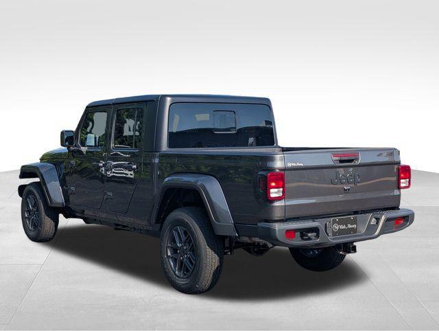 new 2025 Jeep Gladiator car, priced at $44,434