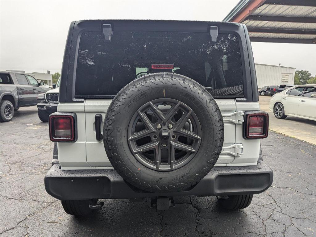 new 2025 Jeep Wrangler car, priced at $42,807