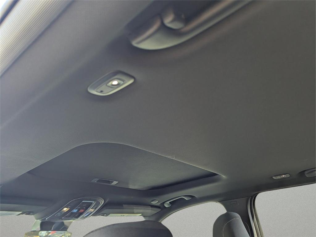 new 2025 Jeep Grand Cherokee car, priced at $37,727