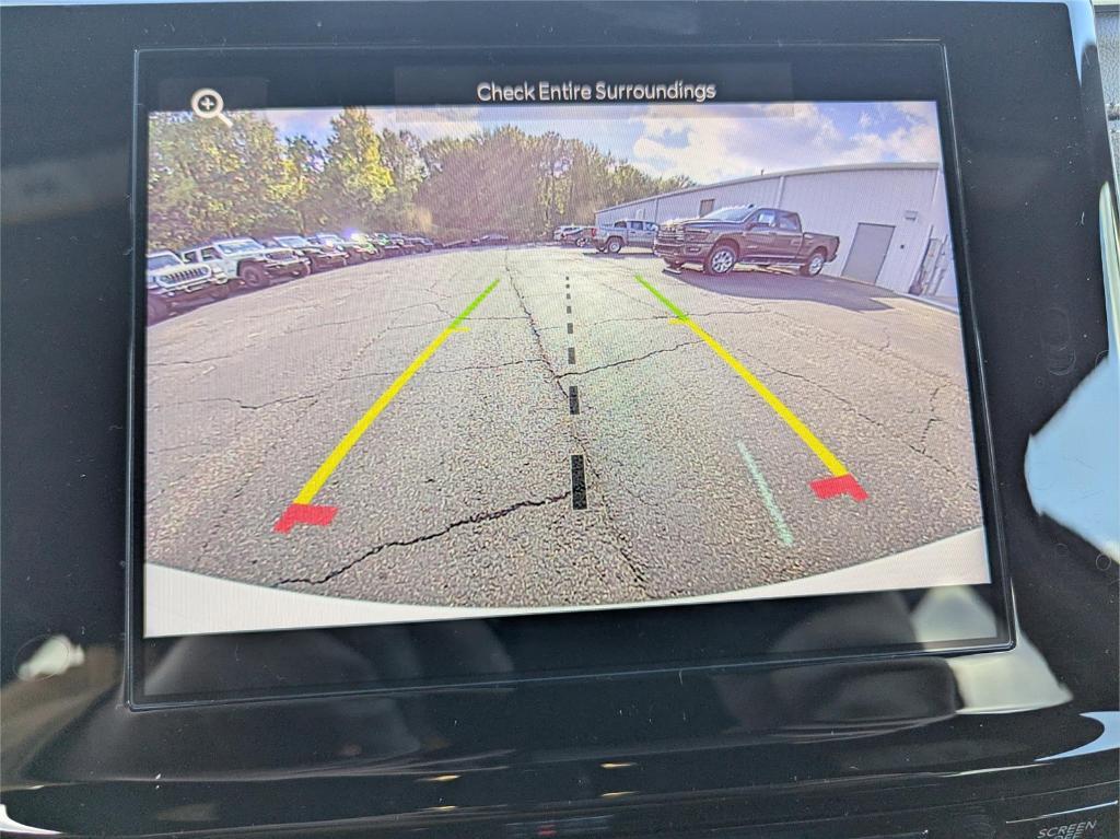 new 2025 Jeep Grand Cherokee car, priced at $37,727