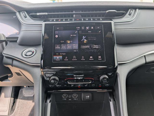 new 2025 Jeep Grand Cherokee L car, priced at $38,115