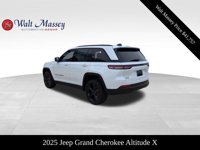 new 2025 Jeep Grand Cherokee car, priced at $41,757